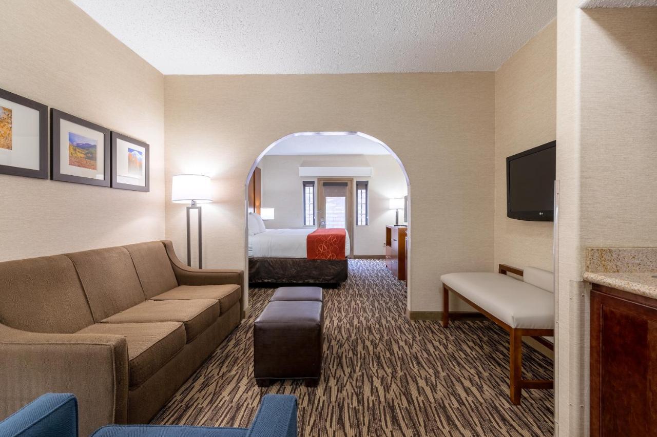 Comfort Suites Golden West On Evergreen Parkway Exteriér fotografie