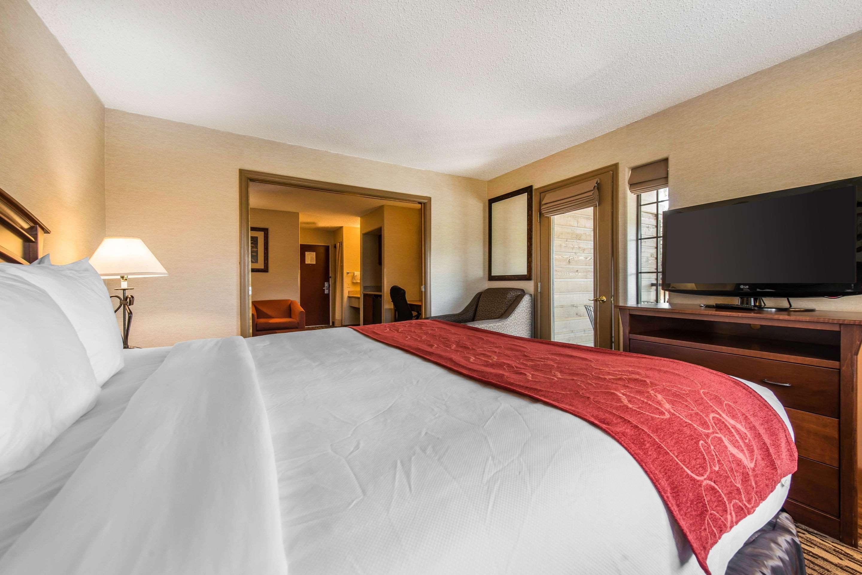 Comfort Suites Golden West On Evergreen Parkway Exteriér fotografie