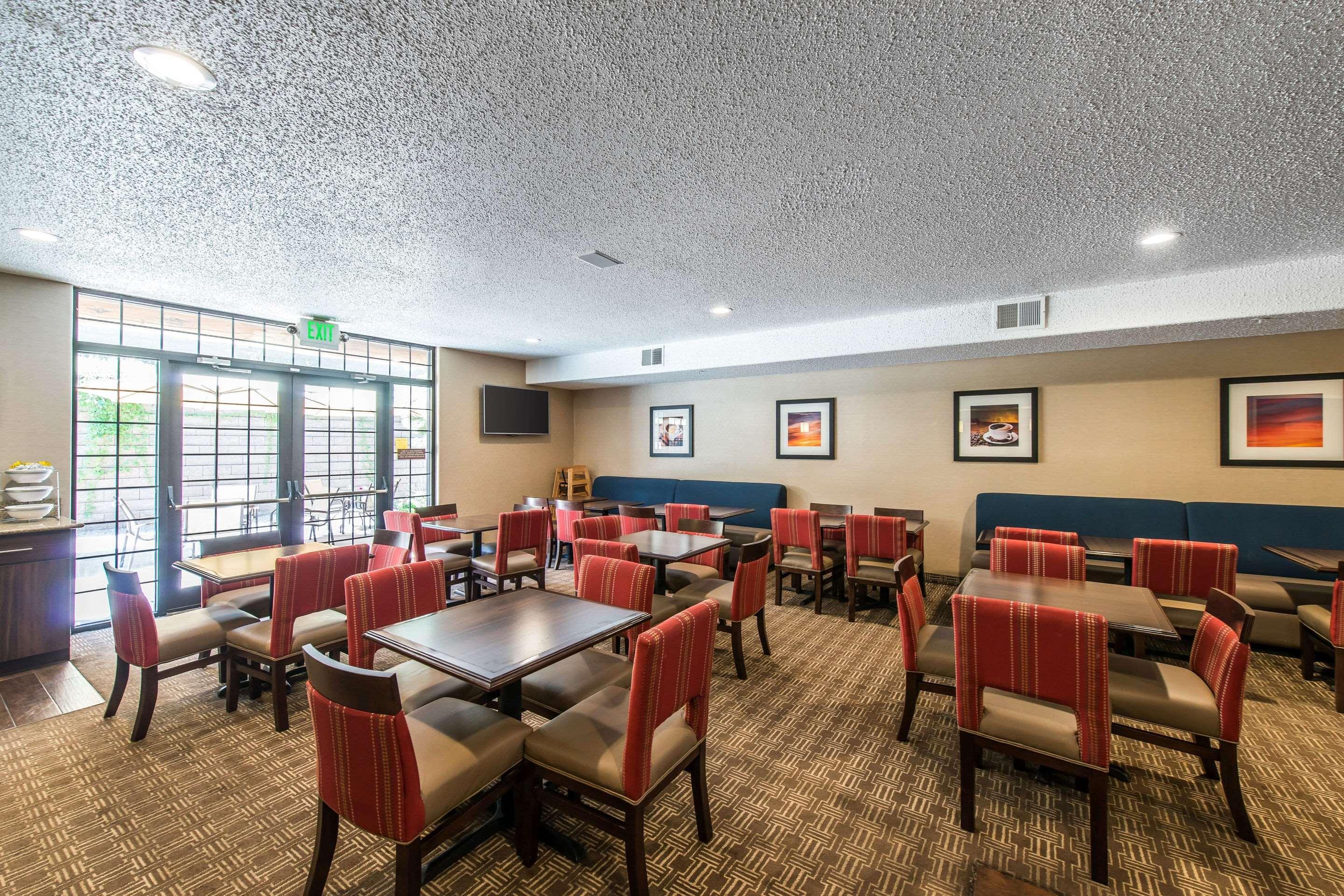 Comfort Suites Golden West On Evergreen Parkway Exteriér fotografie